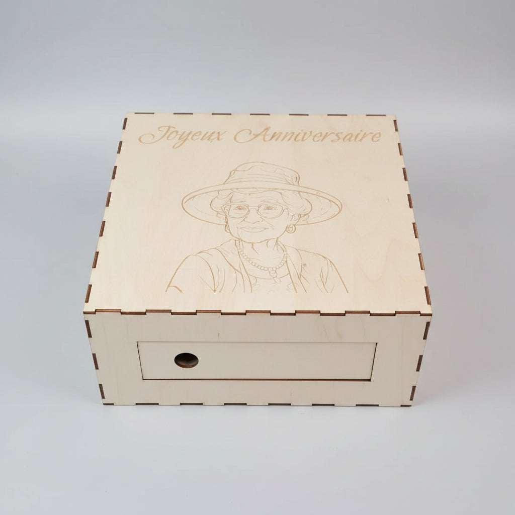 Cagnotte personnalisée en contreplaqué de tilleul – Tirelire artisanale gravée au laser – Pour anniversaire, mariage, départ en retraite et toutes occasions