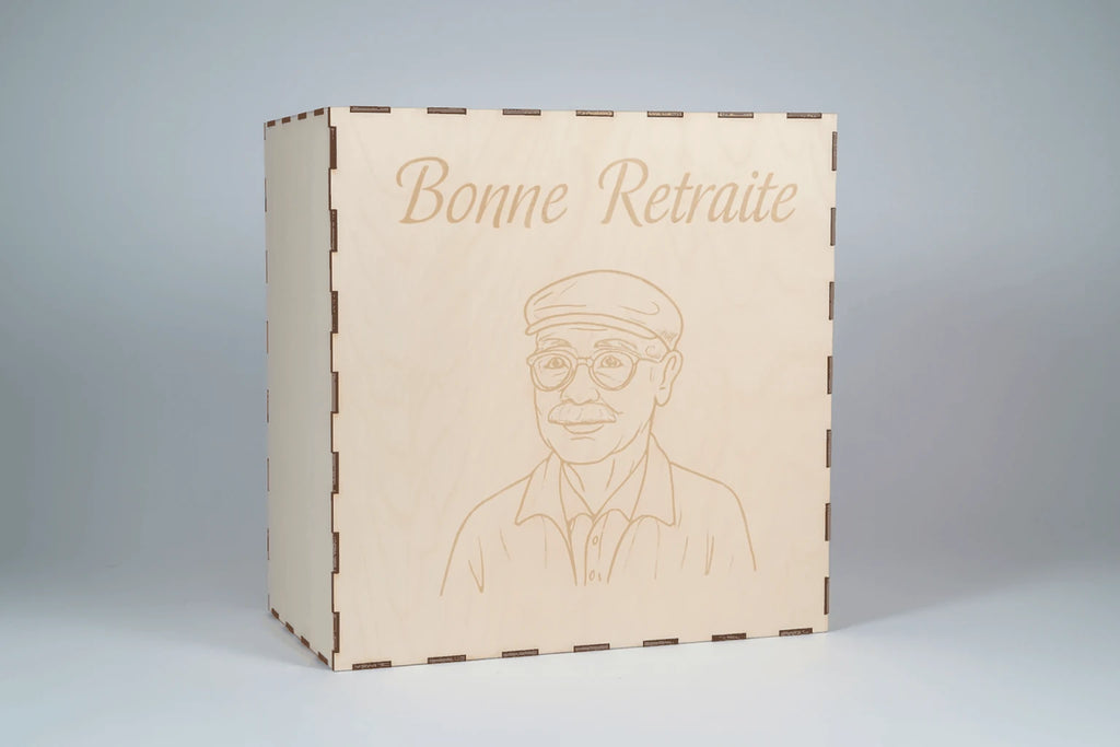 Cagnotte personnalisée en bois – Tirelire gravée au laser – Cadeau anniversaire mariage retraite – Contreplaqué tilleul – Made in France