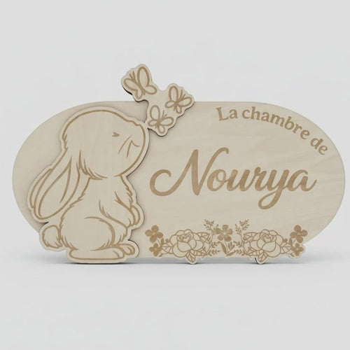 Panneau de porte enfant  –  La chambre de – Prénom gravé au laser – Modèle lapin